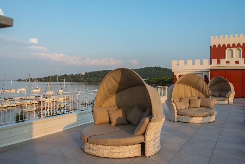 Hotel Villa Garuti Padenghe sul Garda Exterior foto